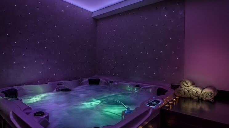 Magic Aqua Rock Gardens Hotel